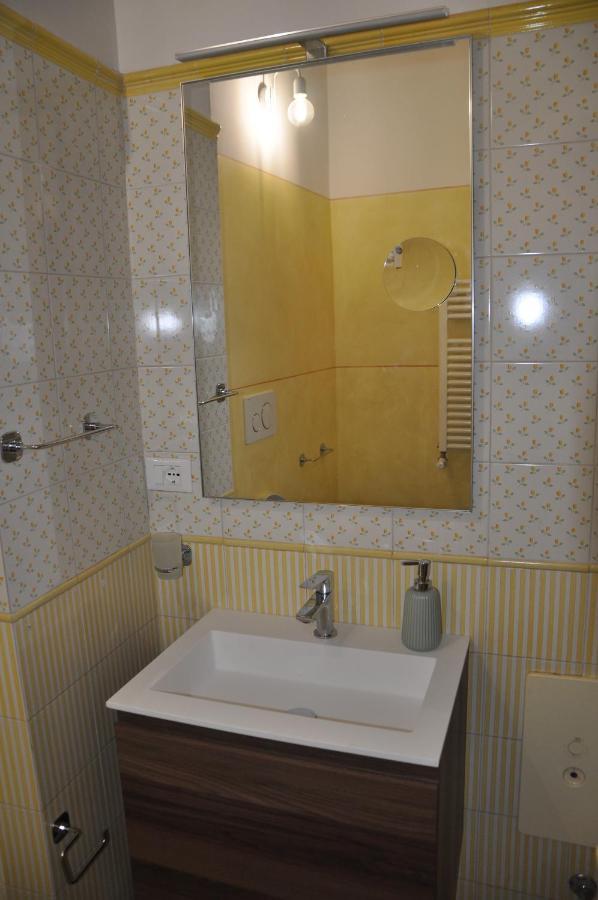 Appartamento Vittoria - City Center ฟลอเรนซ์ ภายนอก รูปภาพ